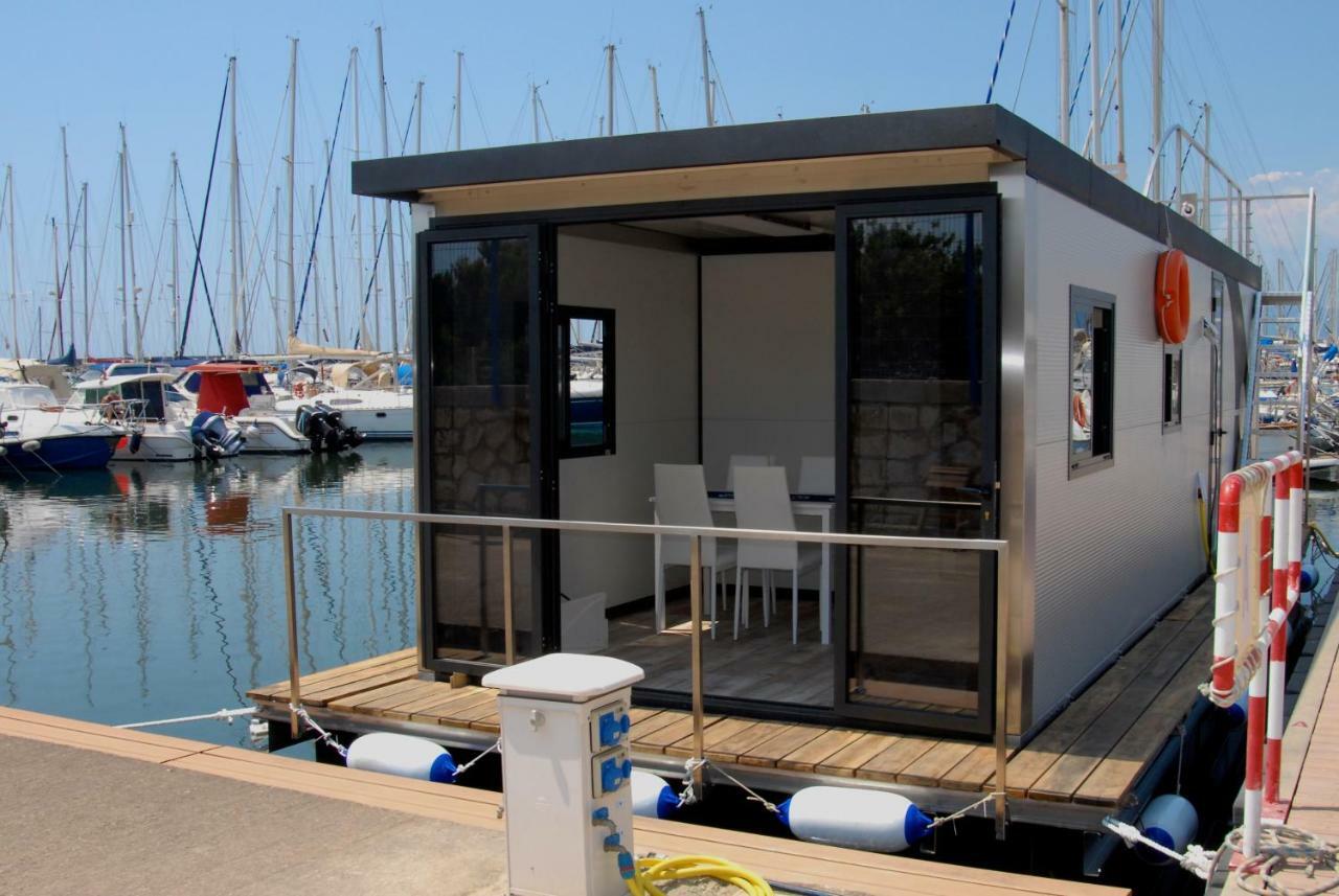 House Boat Luxury Cagliari酒店 外观 照片